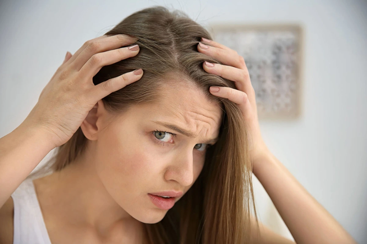 علت و راهکارهای درمان ریزش مو